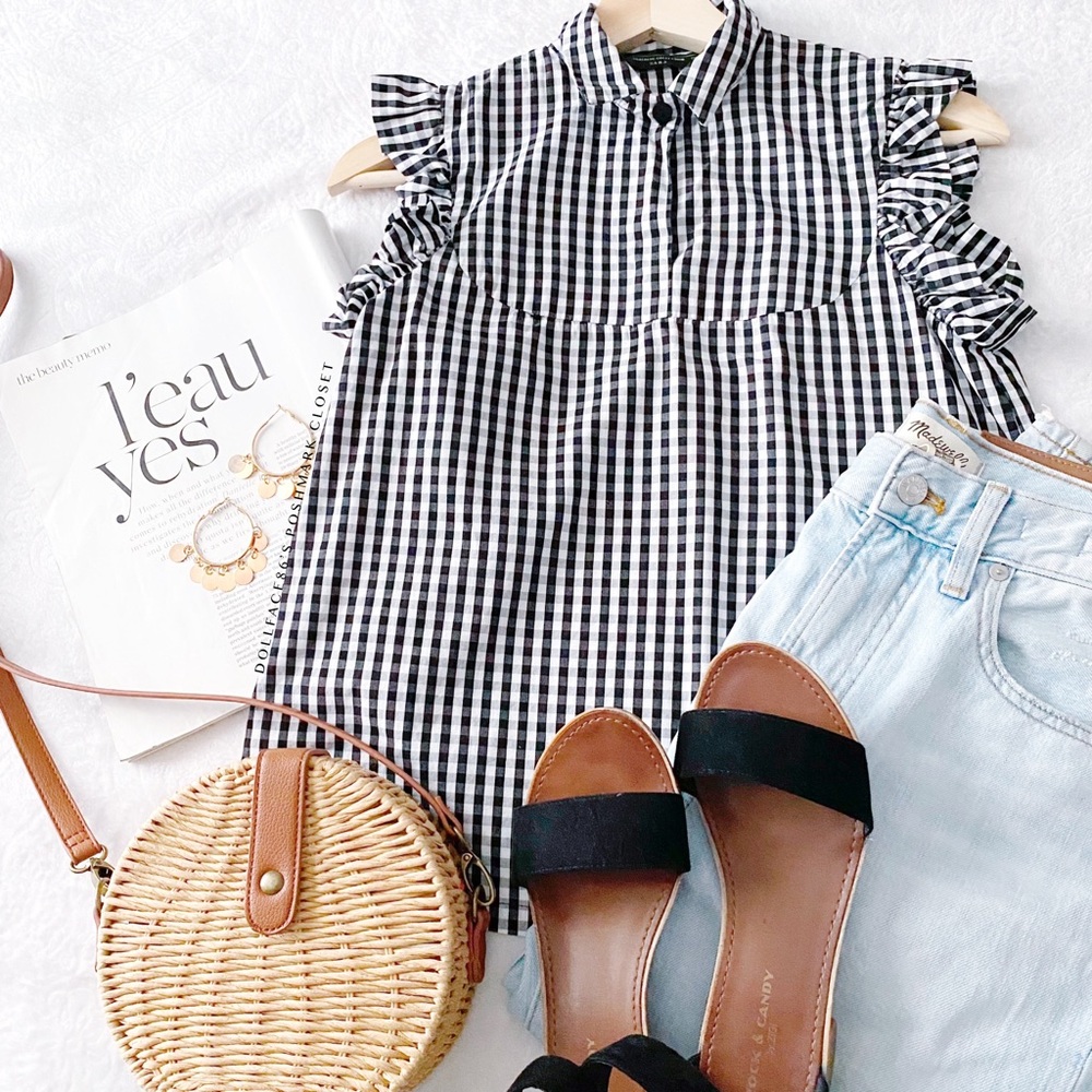 Zara Black & White Gingham Ruffle Cap Sleeve Blouse